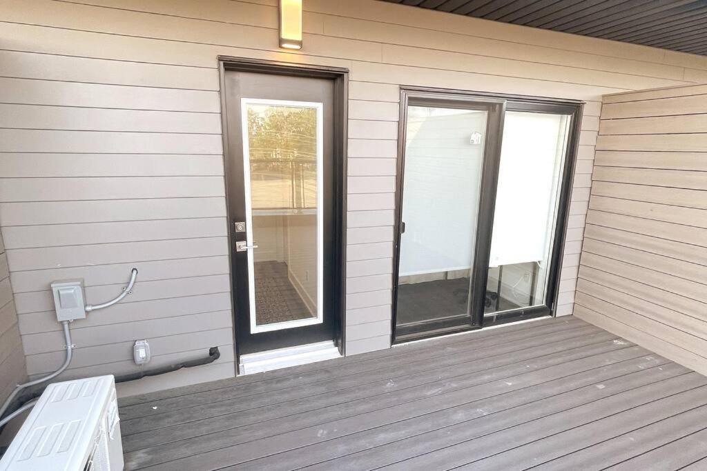 Exquisite, Bright & Modern Condo. Niagara Falls Exterior photo
